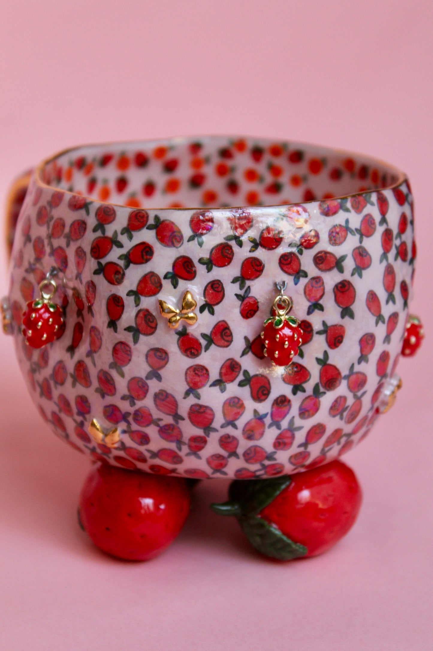 Roseberry Cup pre-order